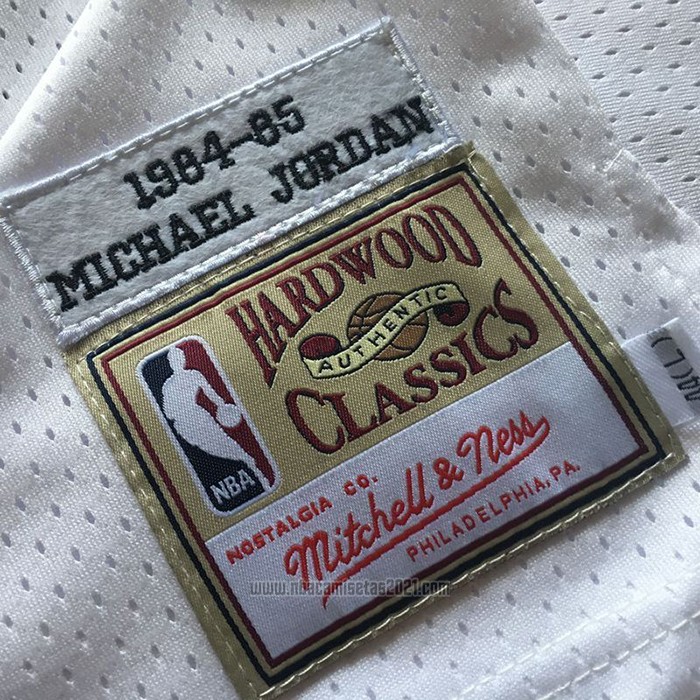 Camiseta Chicago Bulls Michael Jordan #23 Hardwood Classics 1984-85 Blanco